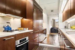 340 E 23rd St, New York City, NY 10010 - Photo 4