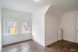 502 E 17th St, New York City, NY 11226 - Photo 20
