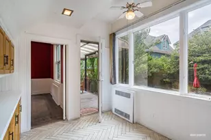 502 E 17th St, New York City, NY 11226 - Photo 8