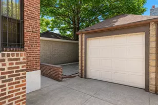 1216 E 28th St, Brooklyn, NY 11210 - Photo 12