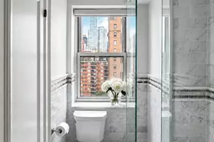434 E 52nd St, New York City, NY 10022 - Photo 8