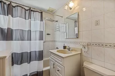 99-13 Ascan Avenue, New York City, NY 11375 - Photo 26