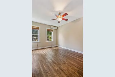99-13 Ascan Avenue, New York City, NY 11375 - Photo 20