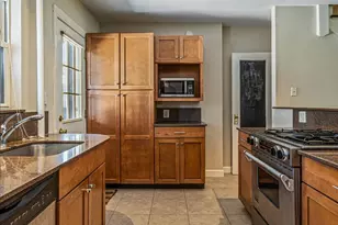 99-13 Ascan Ave, New York City, NY 11375 - Photo 10
