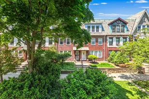 99-13 Ascan Ave, New York City, NY 11375 - Photo 52