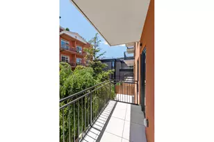 222 16th St, New York City, NY 11215 - Photo 8