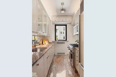 880 5th Avenue #5H, New York City, NY 10021 - Photo 2