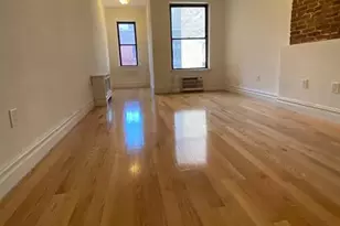 510 E 82nd St, New York City, NY 10028 - Photo 2