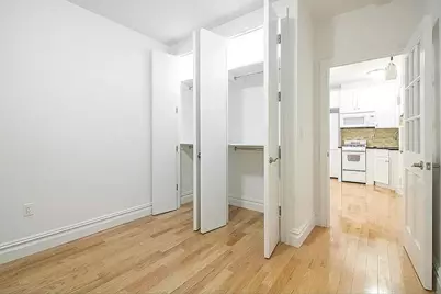 325 E 78th Street #3C, New York City, NY 10075 - Photo 4