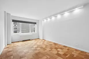 159 W 53rd St, New York City, NY 10019 - Photo 10