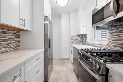 159 W 53rd Street #19E, New York City, NY 10019 - Photo 8