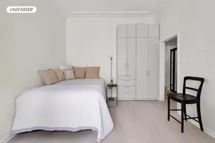 140 W 69th St, New York City, NY 10023 - Photo 2