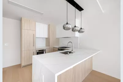 11-36 45th Road #609B, New York City, NY 11101 - Photo 6