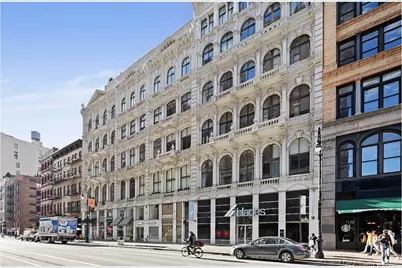 77 Bleecker Street #812, New York City, NY 10012 - Photo 20