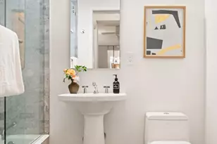 410 W 24th St, New York City, NY 10011 - Photo 8