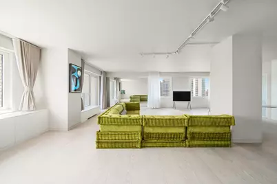 303 E 57th Street #32B, New York City, NY 10022 - Photo 2