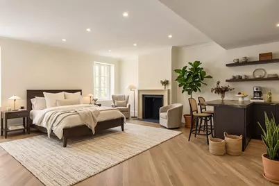 5 E 63rd Street, New York, NY 10065 - Photo 16