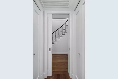 544 E 86th Street #PHE, New York City, NY 10028 - Photo 2