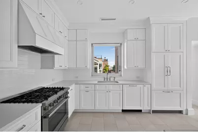 544 E 86th Street #PHE, New York City, NY 10028 - Photo 18