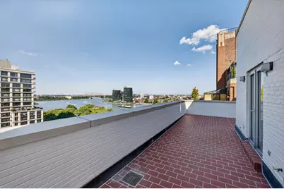 544 E 86th Street #PHE, New York City, NY 10028 - Photo 8
