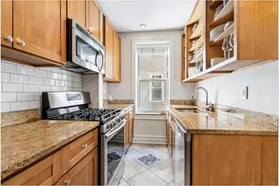 811 Walton Avenue #D5, New York City, NY 10451 - Photo 2
