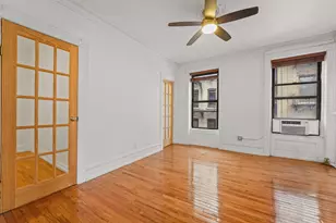 351 W 47th St, New York City, NY 10036 - Photo 18