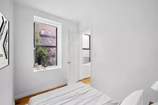 351 W 47th St, New York City, NY 10036 - Photo 22