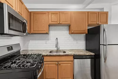 351 W 47th Street, New York City, NY 10036 - Photo 12