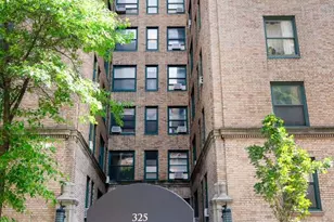 325 W 45th St, New York City, NY 10036 - Photo 16