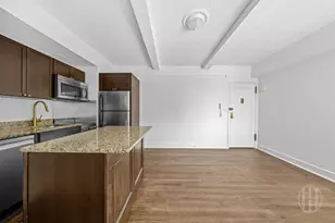 325 W 45th St, New York City, NY 10036 - Photo 6