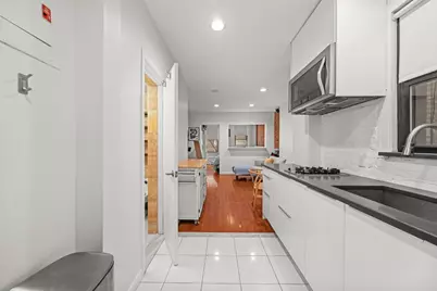 175 Bleecker Street #11, New York City, NY 10012 - Photo 8