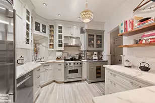 311 W 83rd St, New York City, NY 10024 - Photo 4