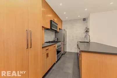 60 E 8th Street #31A, New York City, NY 10003 - Photo 4