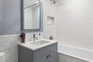 345 Carroll St, New York City, NY 11231 - Photo 8