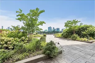 25 Sutton Pl S, New York City, NY 10022 - Photo 32