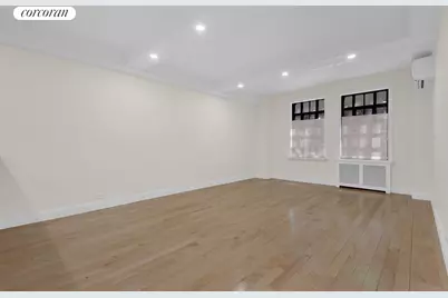 17 W 67th Street #1DS, New York City, NY 10023 - Photo 2