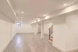 1405 Hancock St, New York City, NY 11237 - Photo 4