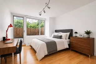 270 W 17th St, New York City, NY 10011 - Photo 16