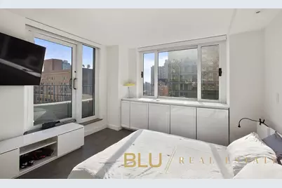 1 Irving Place #V-15B, New York City, NY 10003 - Photo 4