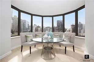 330 E 38th St, New York City, NY 10016 - Photo 2