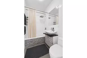 296 Throop Ave, New York City, NY 11206 - Photo 10