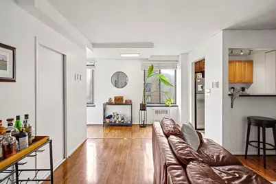 280 Rector Place #8N, New York City, NY 10280 - Photo 2