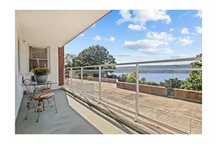 2575 Palisade Ave, New York City, NY 10463 - Photo 18