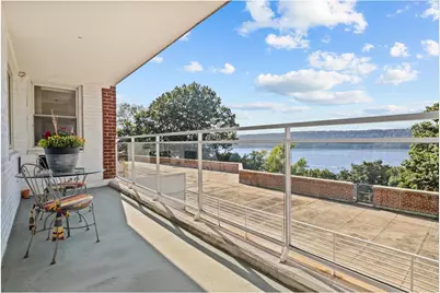 2575 Palisade Avenue #2G, New York City, NY 10463 - Photo 18