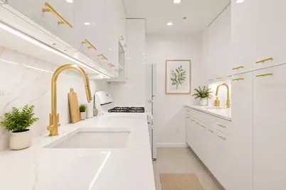 385 Vernon Avenue #2A, New York City, NY 11206 - Photo 2