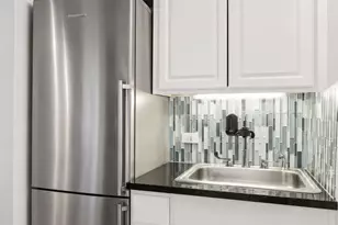 435 E 77th St, New York City, NY 10075 - Photo 14