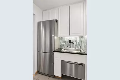 435 E 77th Street #7C, New York City, NY 10075 - Photo 14
