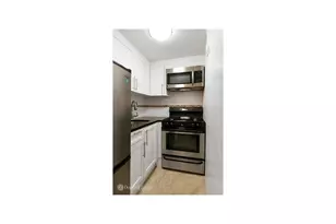 235 W 102nd St, New York City, NY 10025 - Photo 6
