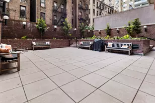 233 East 86th St, New York City, NY 10028 - Photo 28