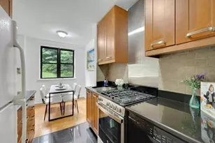 735 Kappock St, New York City, NY 10463 - Photo 1